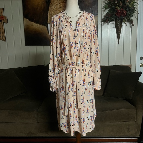 Dolan Left Coast Collection • Cream/Beige • X-Large • Aztec Design • Dress - Picture 5 of 16